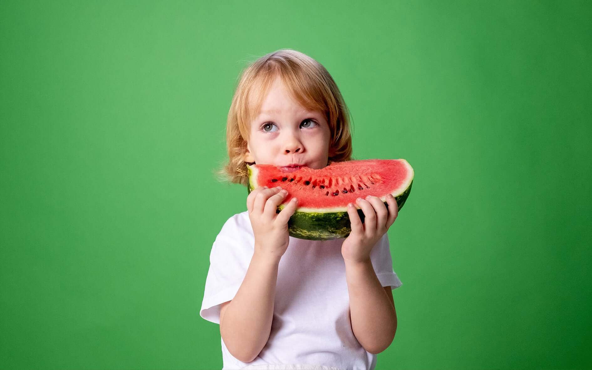 Kindern die Freude an gesundem Essen vermitteln | Blogartikel von Molemin - natürlich Kind