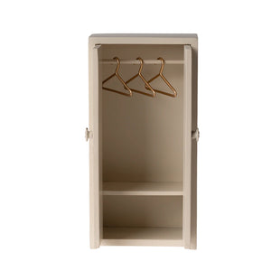 Kleiderschrank, Mäuse