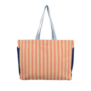 Shopper, wonders coral