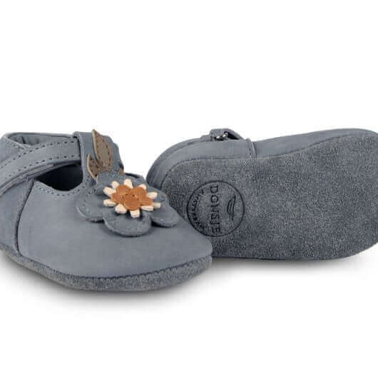 Molemin | Babyschuhe Heidi Forget Me Not | von Donsje