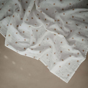 Molemin | Muslin Swaddles Blanket Sparrow | von Mushie