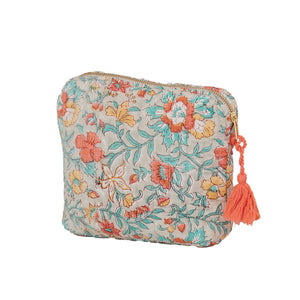 Molemin | Teiki Pouch Water Flowers | von Louise Misha