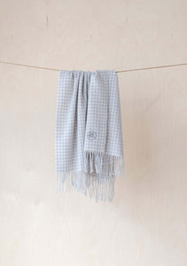 Molemin | Super Soft Lambswool Baby Blanket - Grey Gingham | von The Tartan Blanket Co.